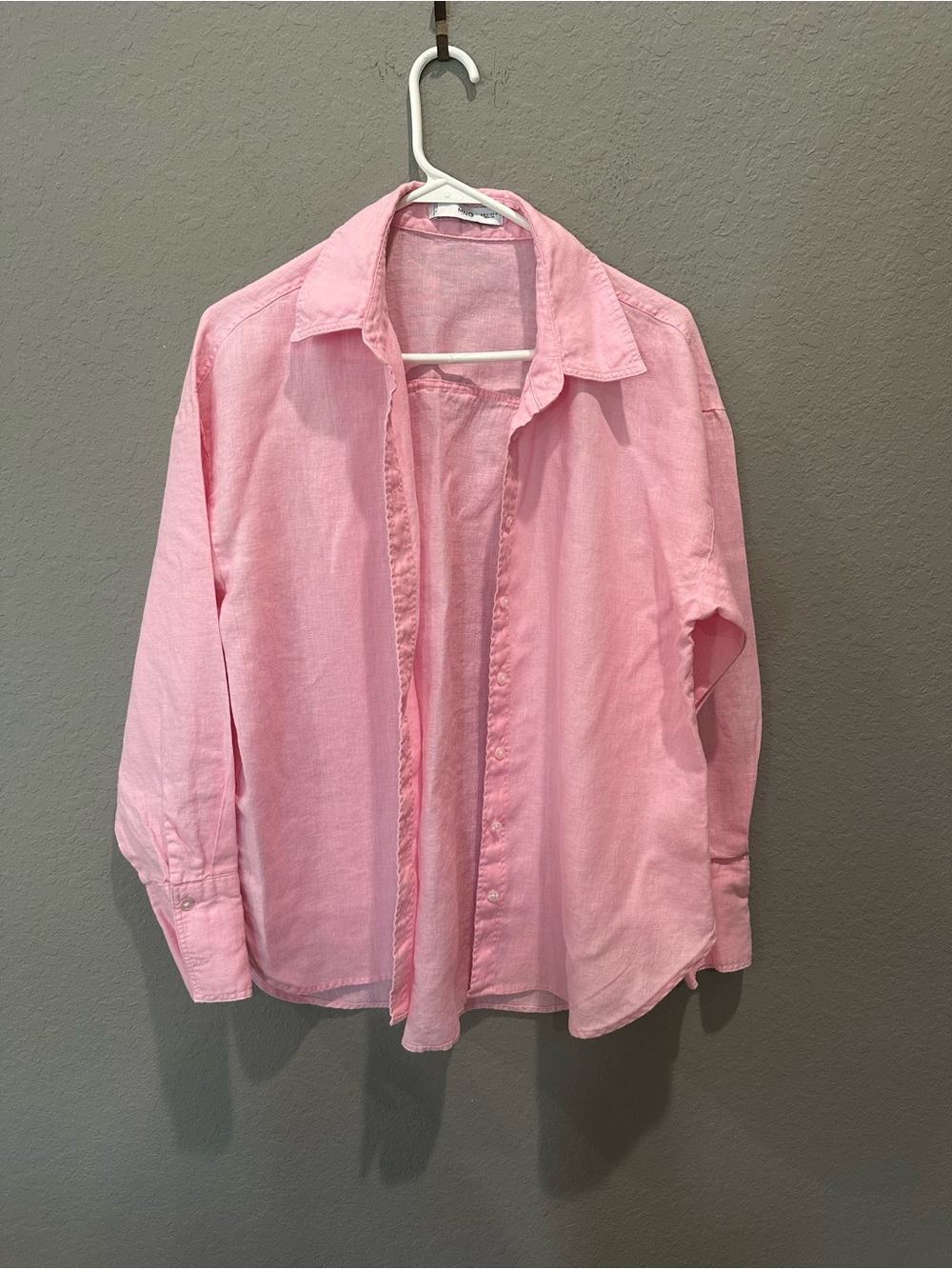 MNG linen button down shirt in pink Sz US 4 EUC